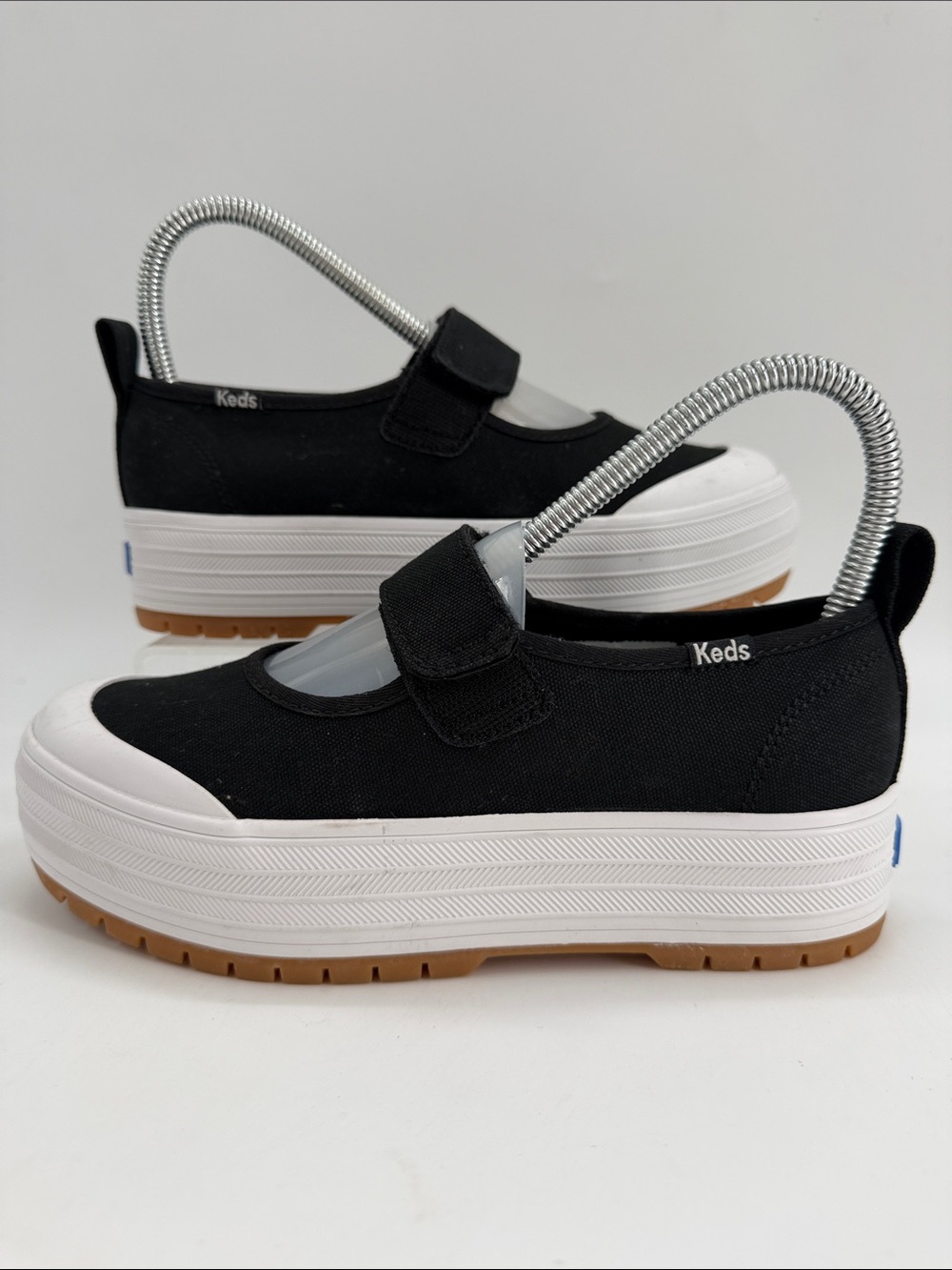 KEDS Platform Mary Jane Retro Sneakers Black Canvas White Toe Cap Women's Size 5